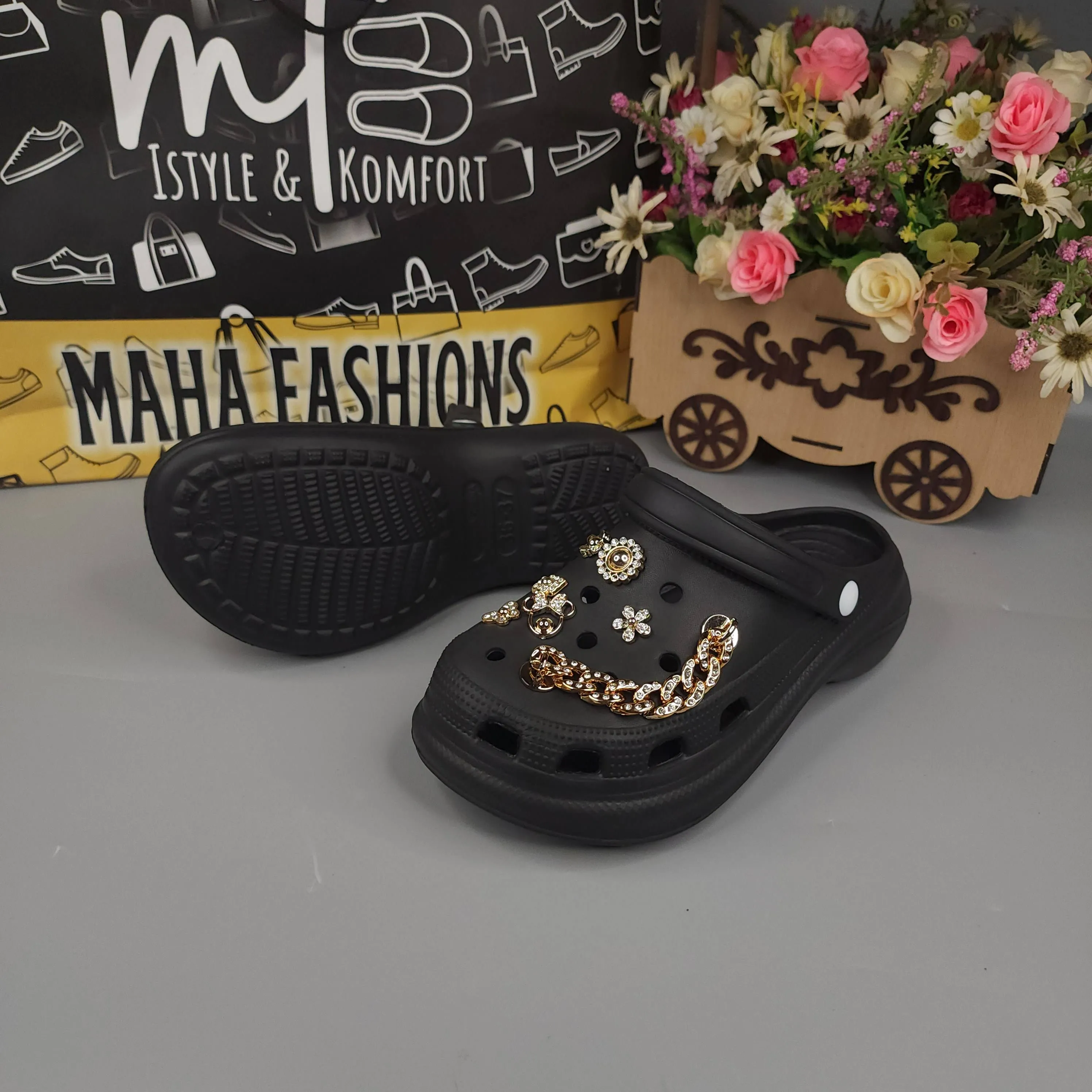 Black Casual Slipper Sandals