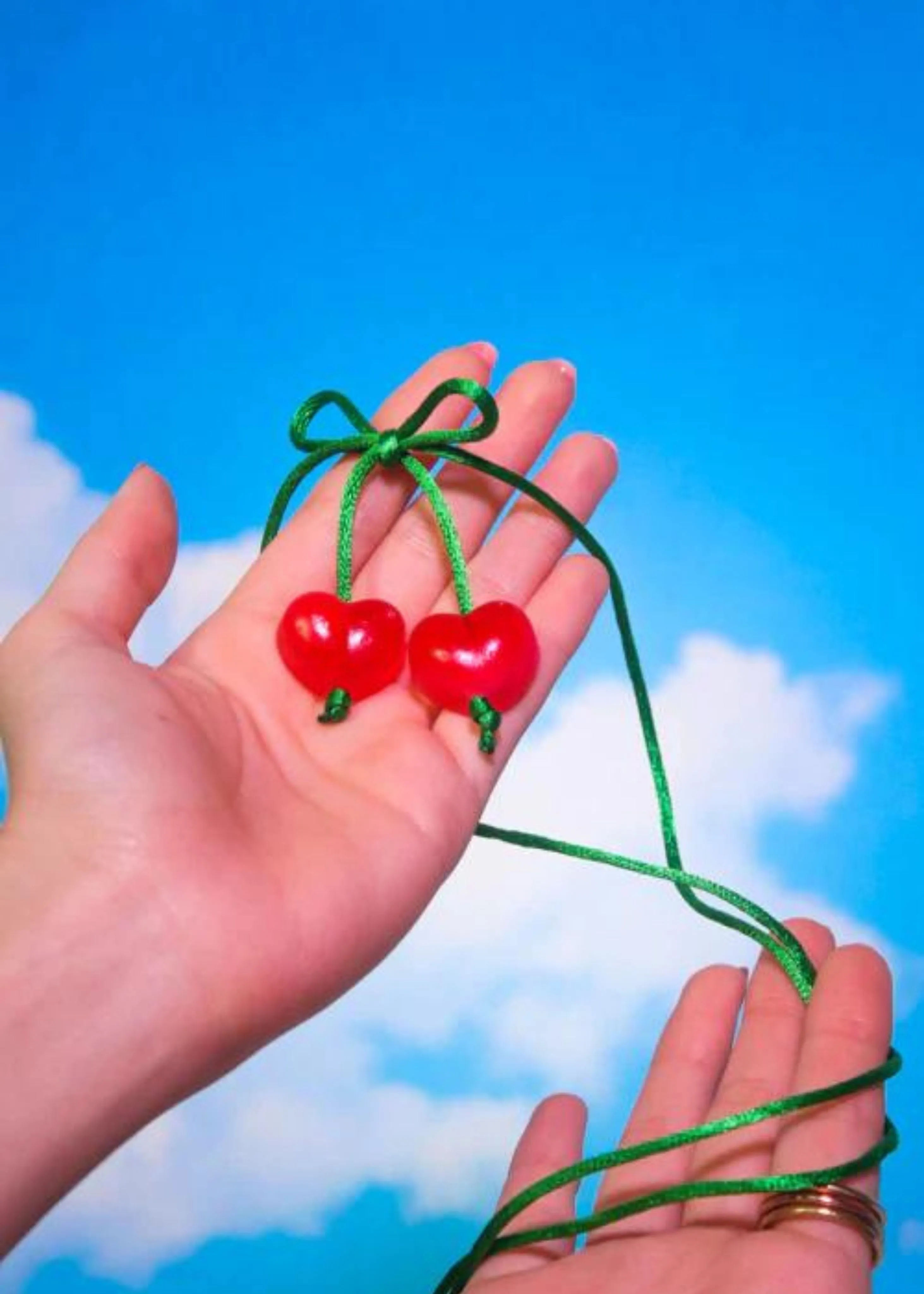 Cherry bomb choker