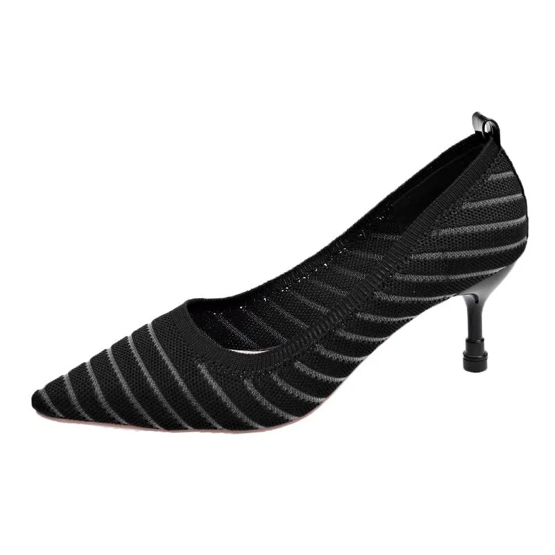 Classic Pointed toe kitten heel shoes