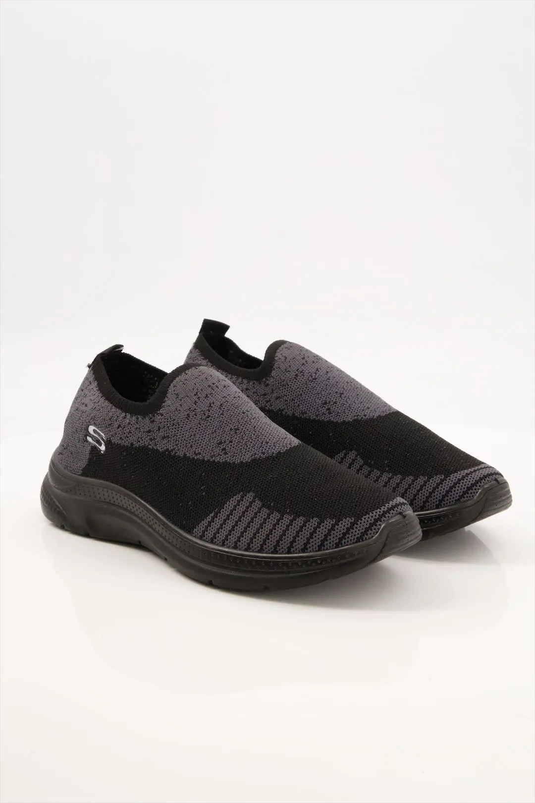 Men Premium Black & Grey Sports Shoes