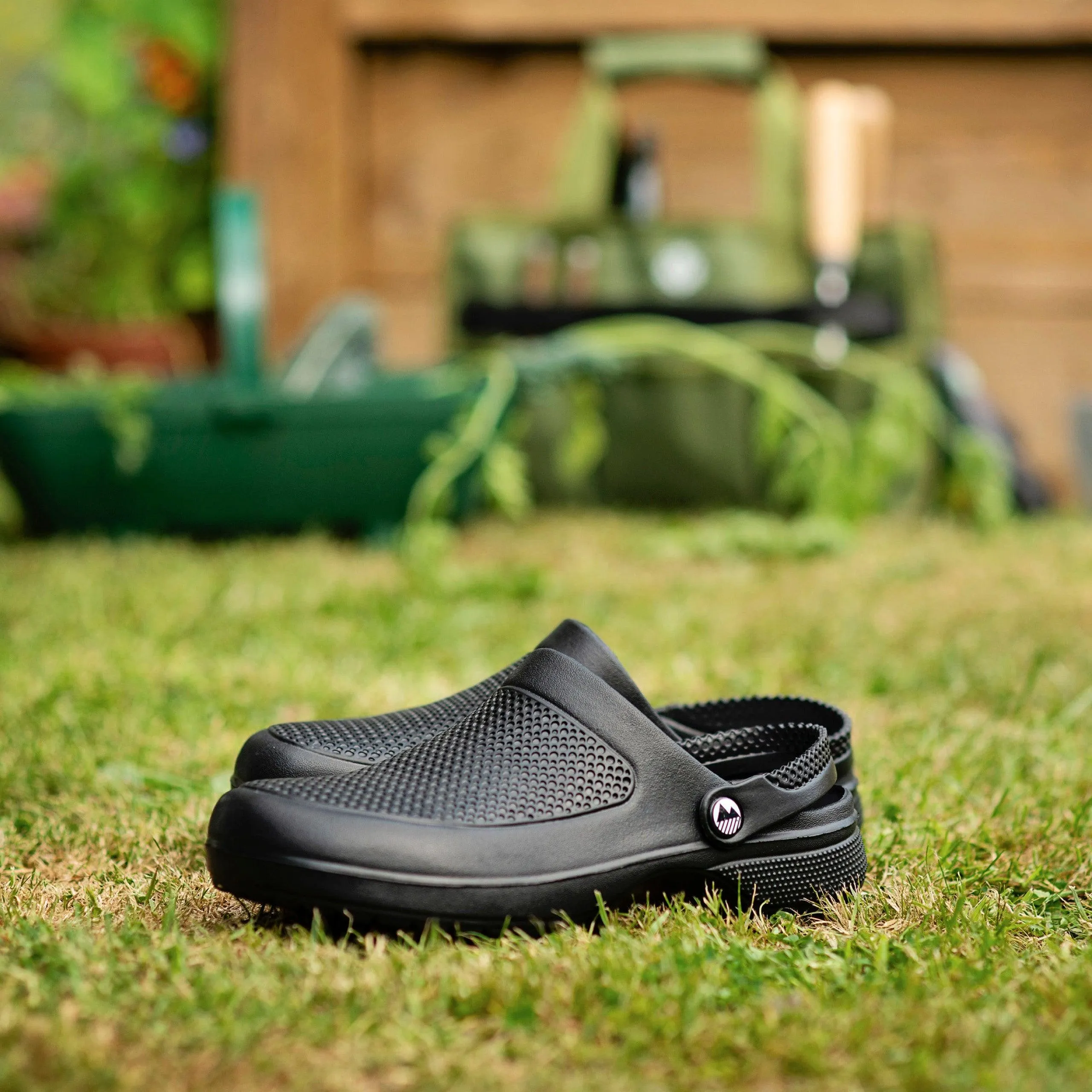 Men's Wigton Textured Garden Clogs