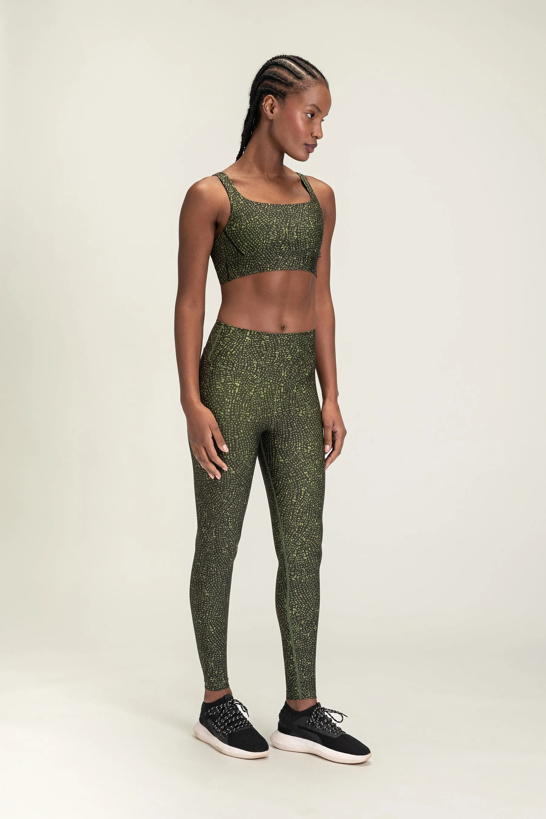 Minimal Tech Sports Bra