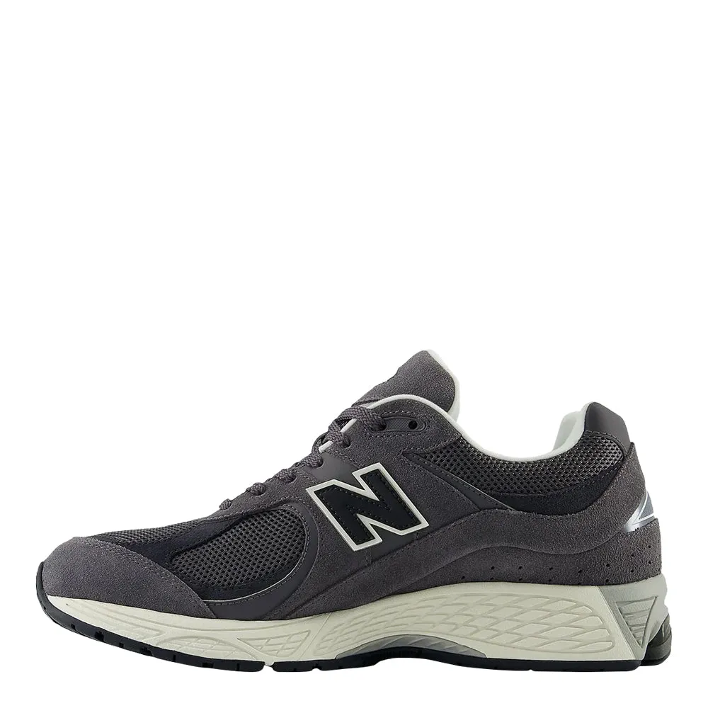 New Balance Men's 2002R Shoes