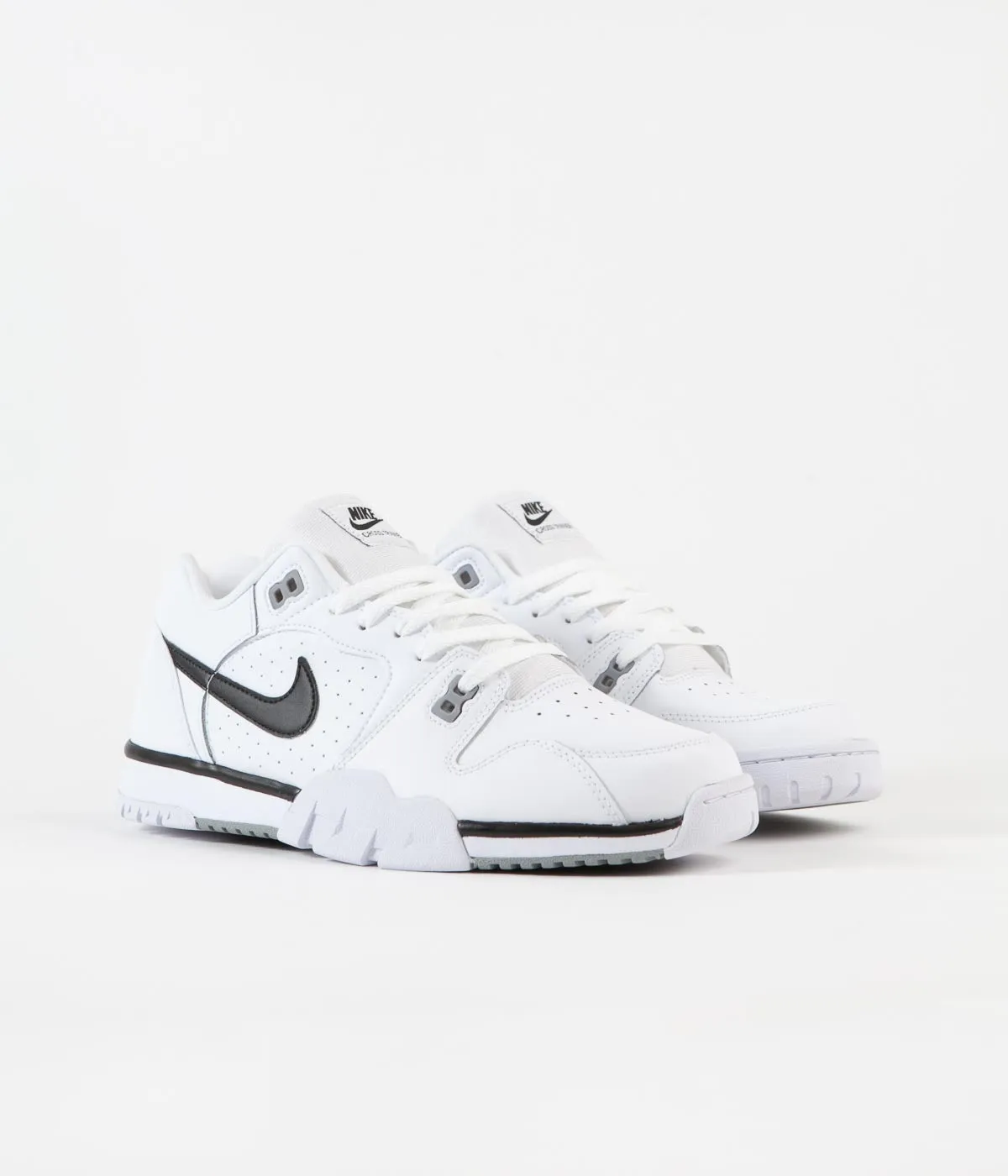 Nike Cross Trainer Low Shoes - White / Black - Particle Grey