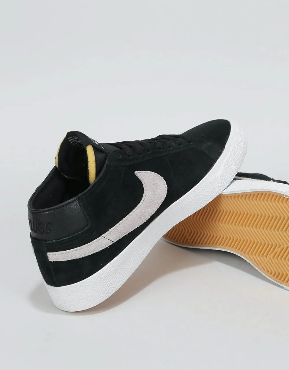 Nike SB Zoom Blazer Chukka Skate Shoes - Black/Atmosphere Grey