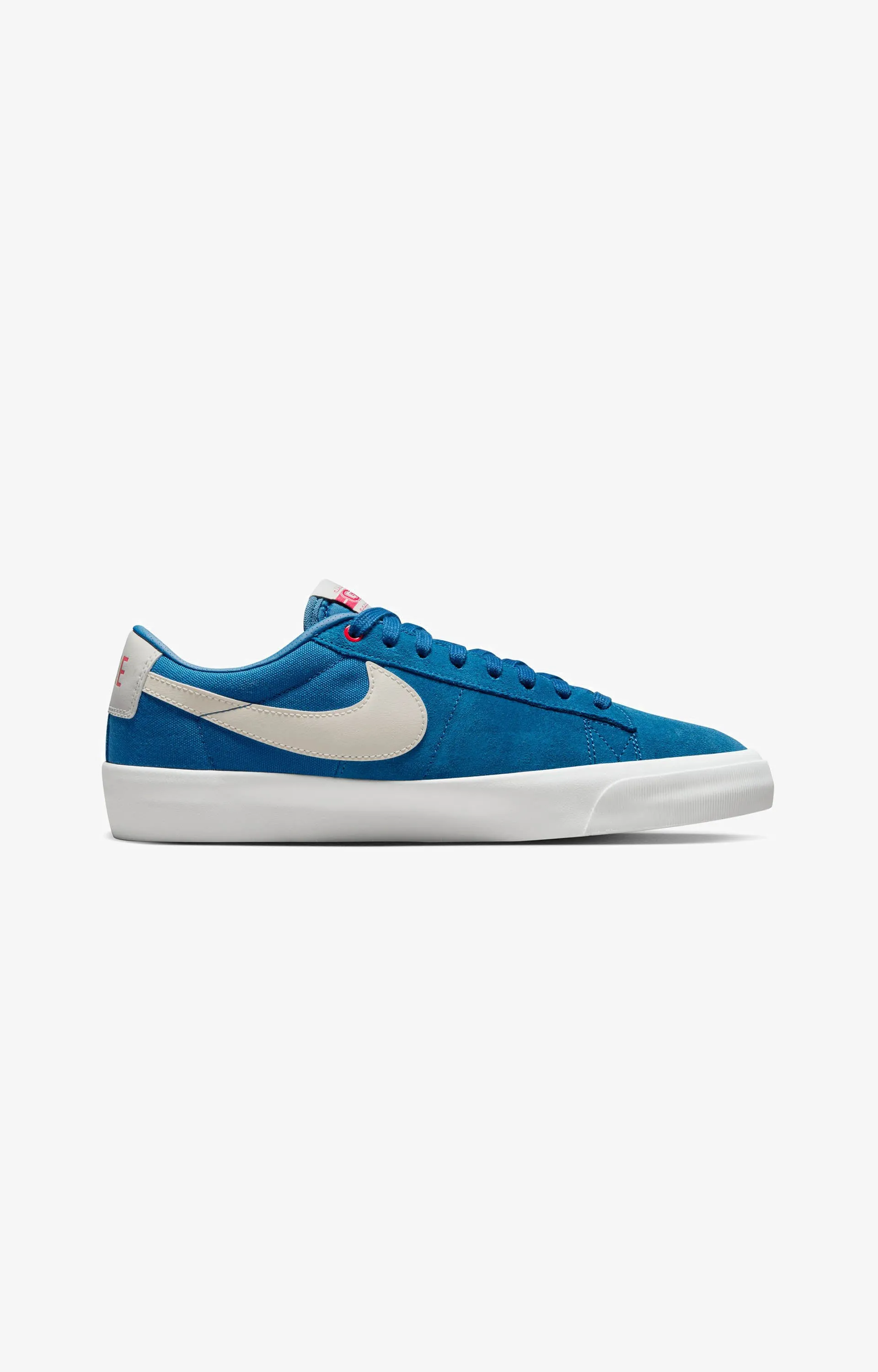 Nike SB Zoom Blazer Low Pro GT Shoe, Court Blue