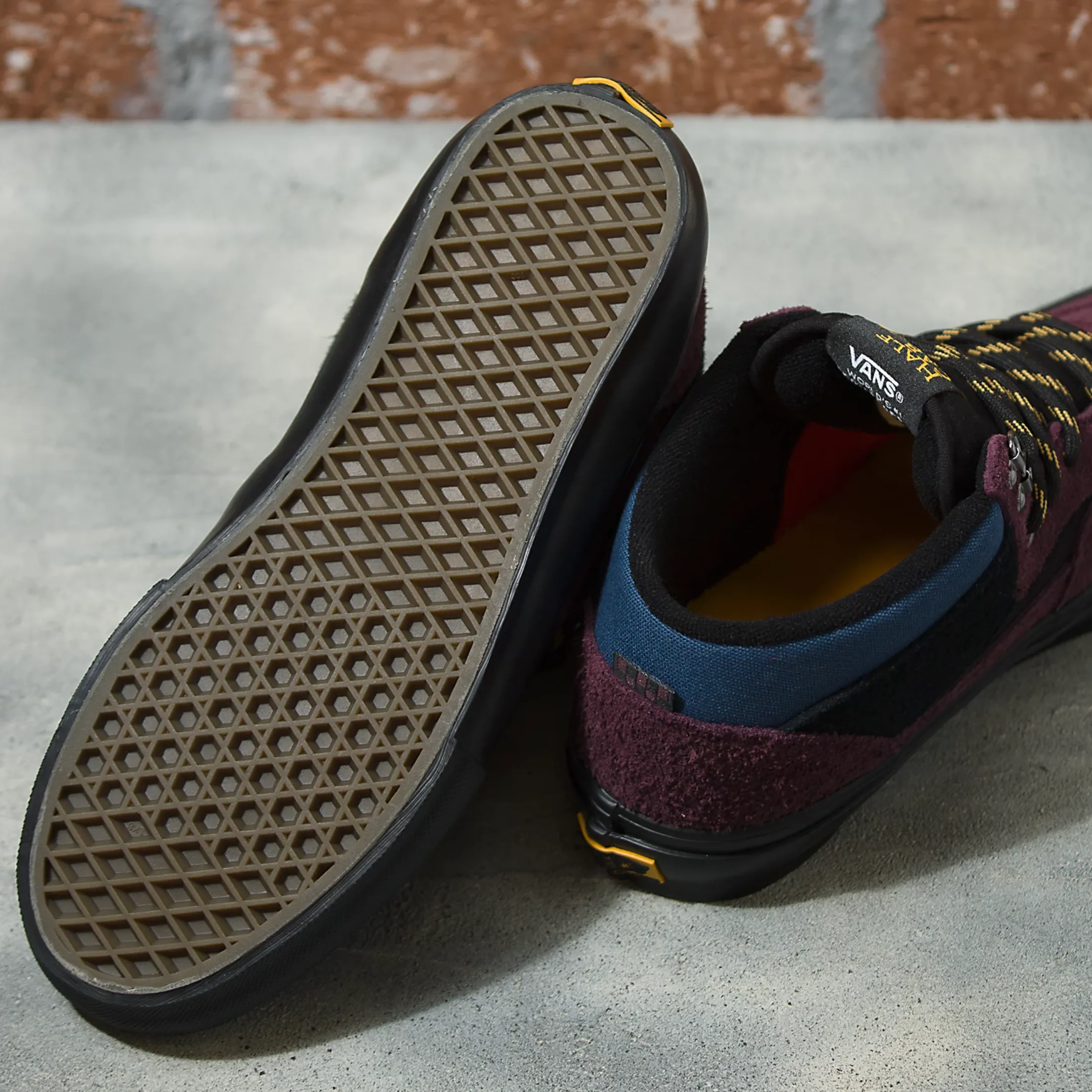 VANS SKATE HALF CAB OUTDOOR PURPLE / BLACK