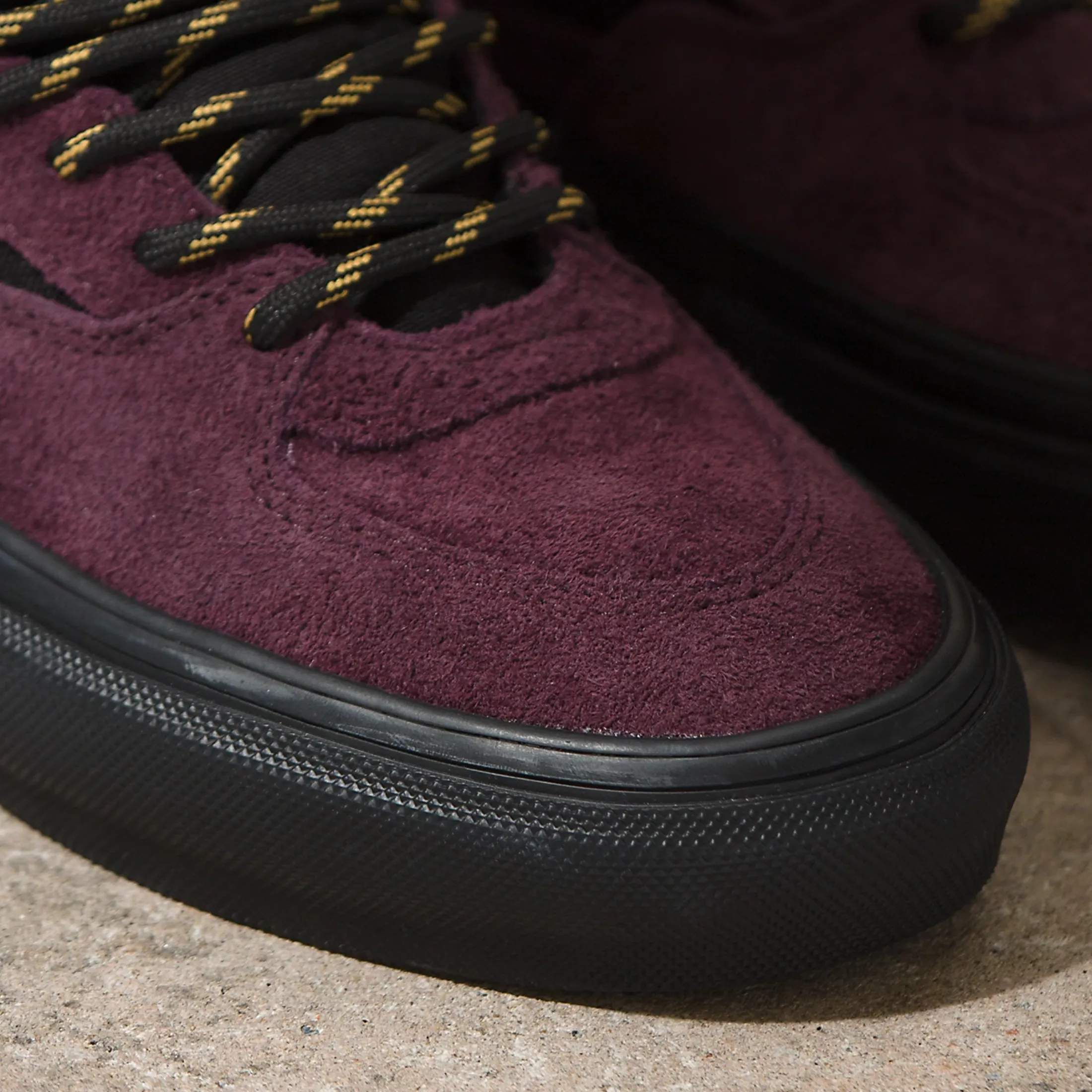 VANS SKATE HALF CAB OUTDOOR PURPLE / BLACK