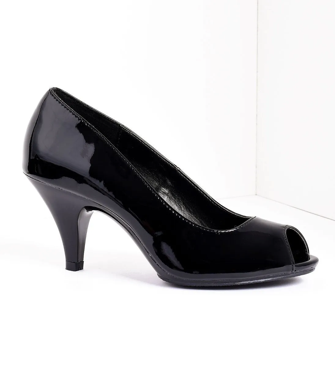 Vintage Style Black Patent Leather Peep Toe Pump