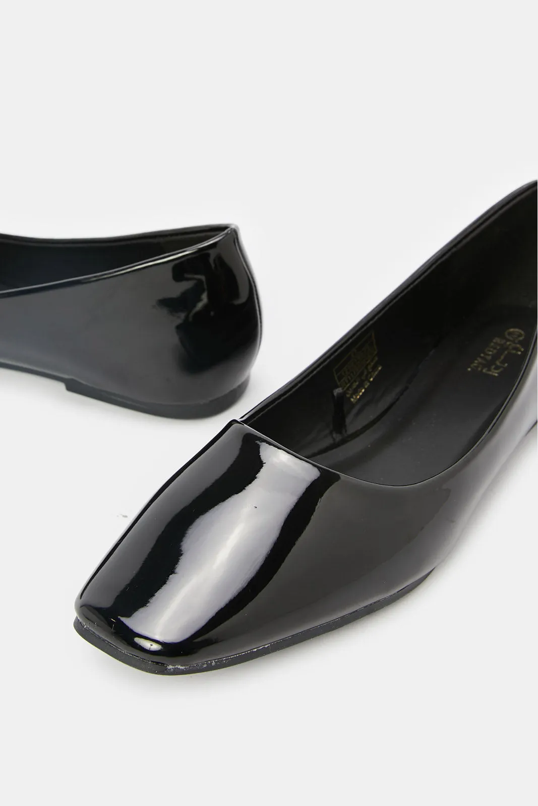 Women Black Patent Ballerina