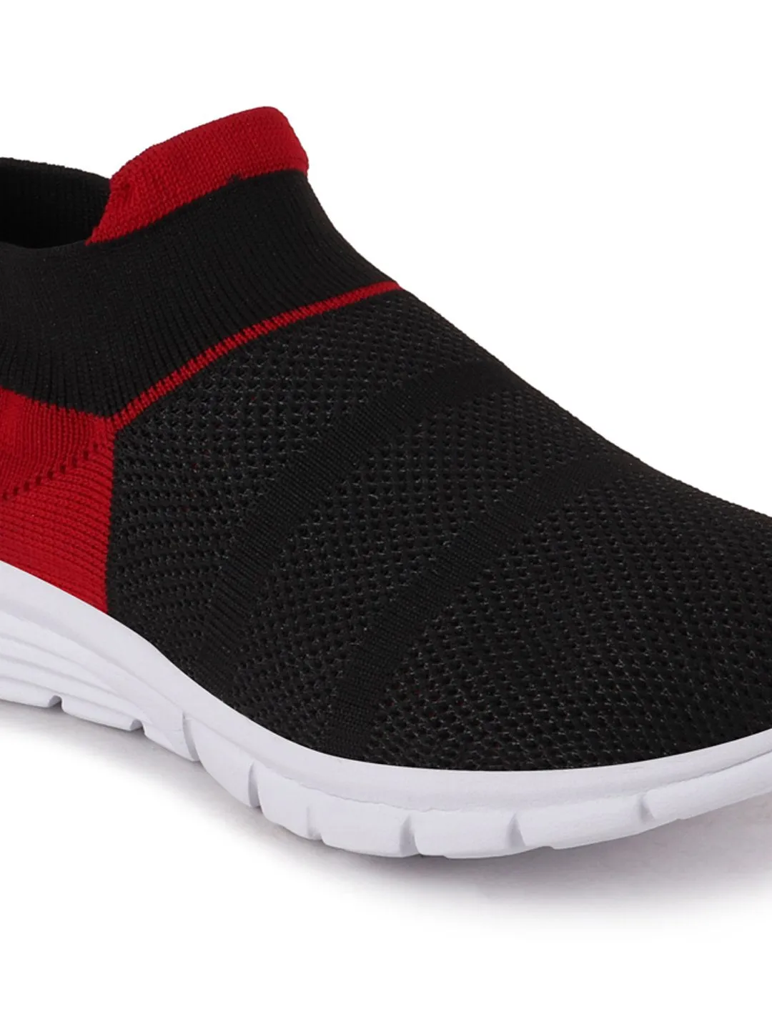 Women Black Sports Slip-On Outdoor Walking Shoes