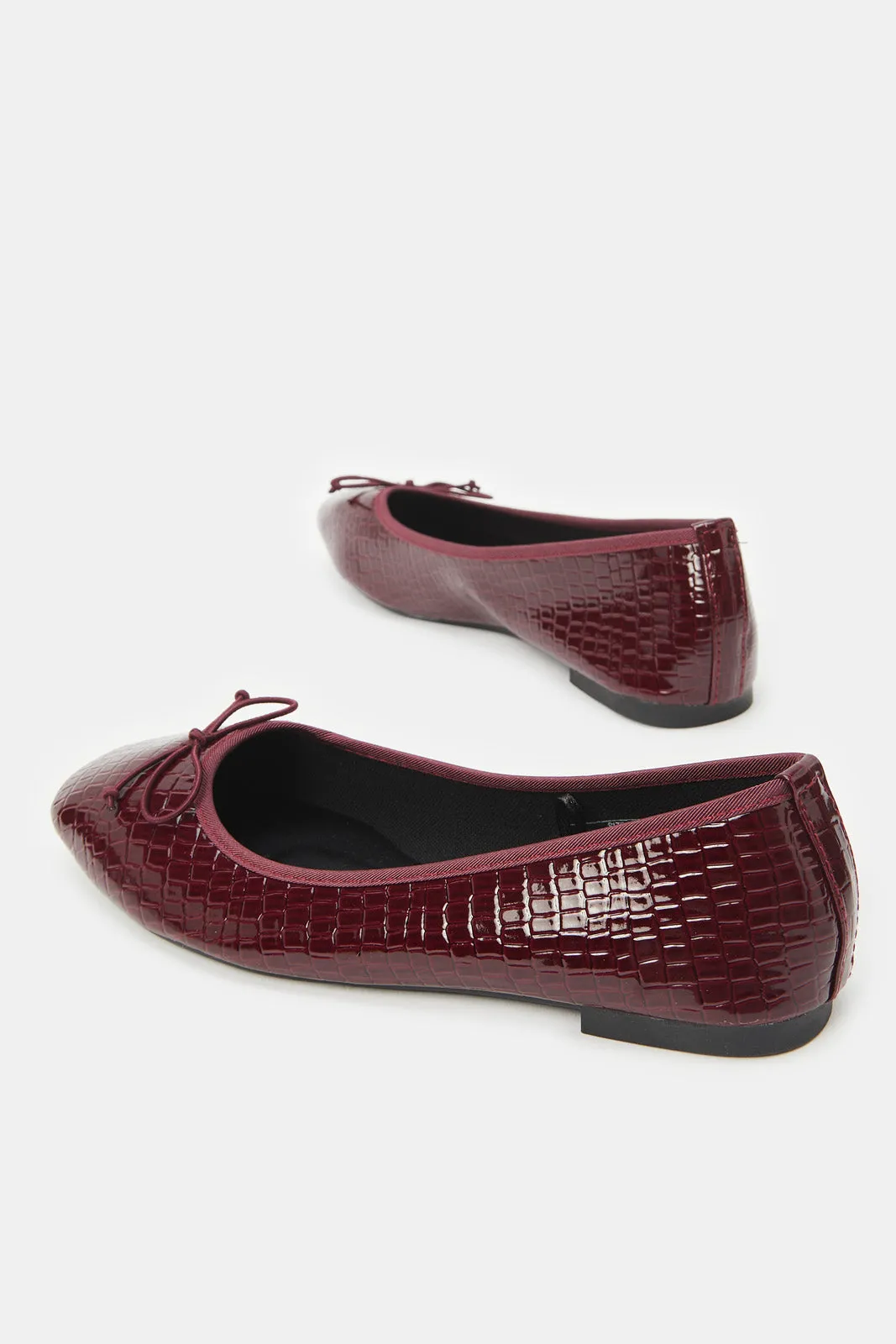 Women Burgundy Croc Embossed Ballerina