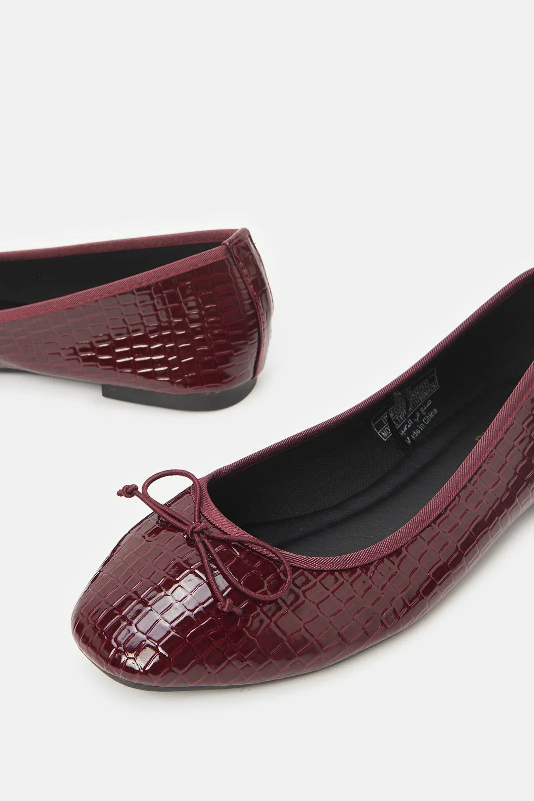 Women Burgundy Croc Embossed Ballerina