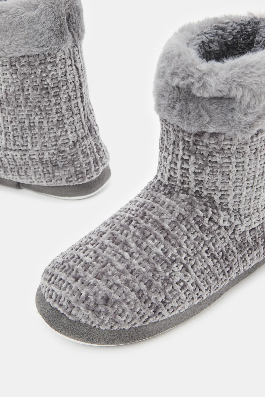 Women Grey Knit Booty Slipper