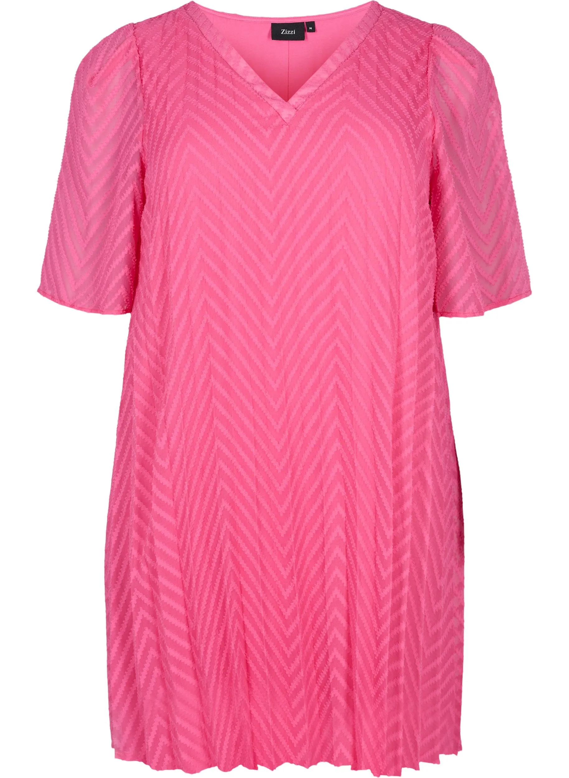 Zizzi Mya Pleated Dress in Pink